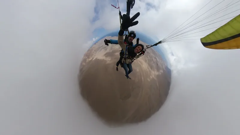 Tiny planet vuelo biplaza Patagonia